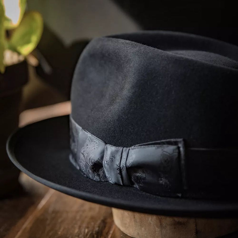 Beautifully Finished Garment in a Timeless Design