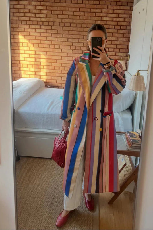 Classic Vintage & Enduringly Stylish Coat