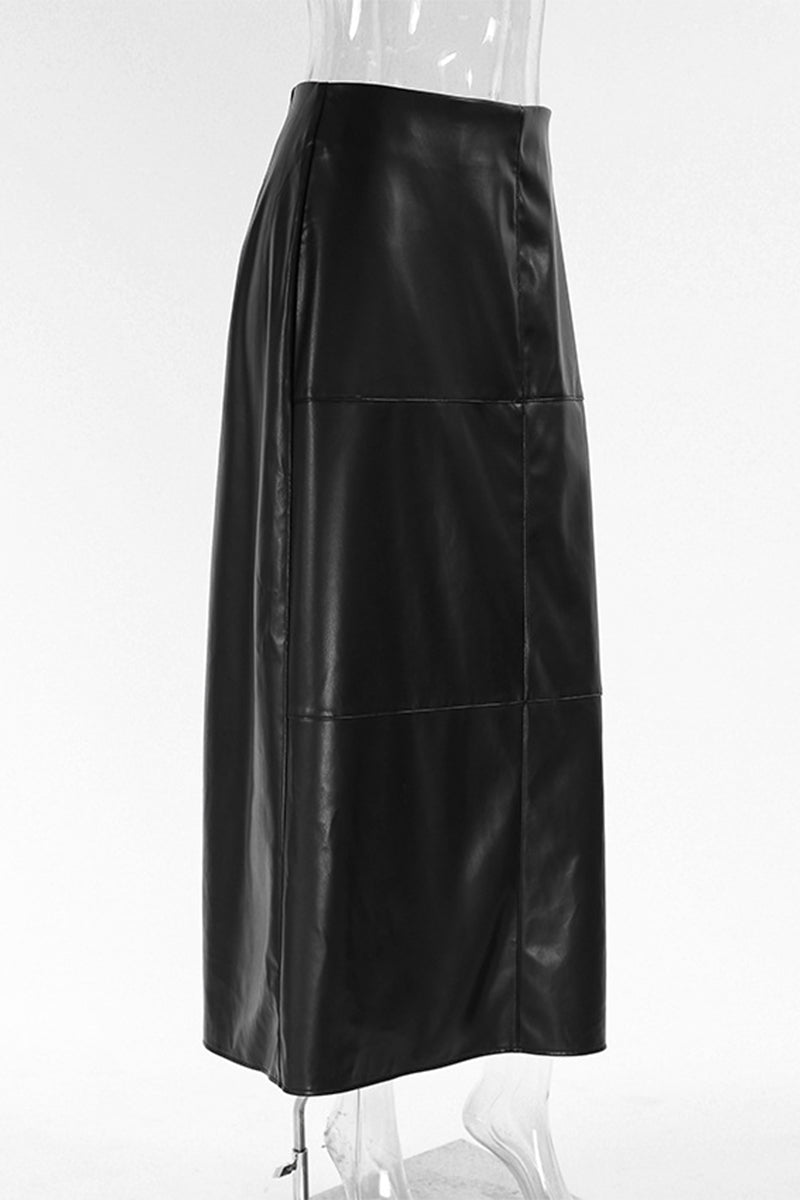 Sophisticated Garment with a Clean Classic Look