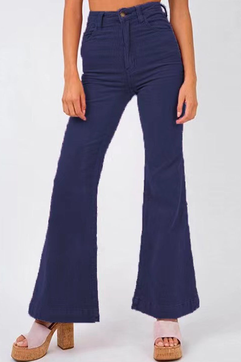 Sophisticated Garment with a Clean Classic Look