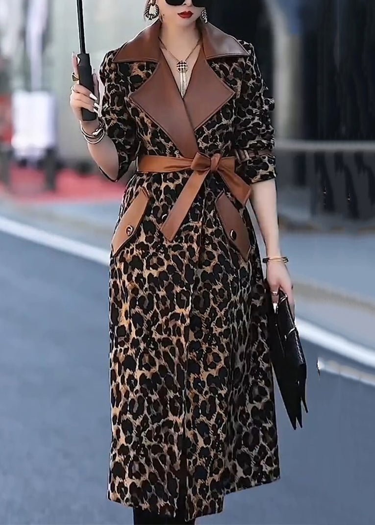 Classic Vintage Coat with a Flattering Fit