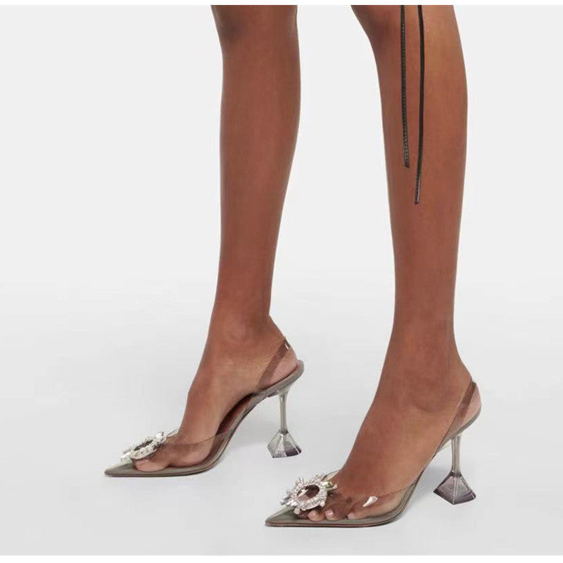 Beautifully Finished Heels in a Timeless Design