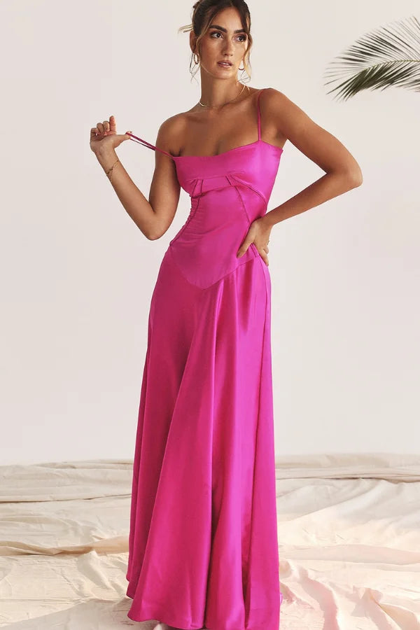 Beautifully Finished Garment in a Timeless Design