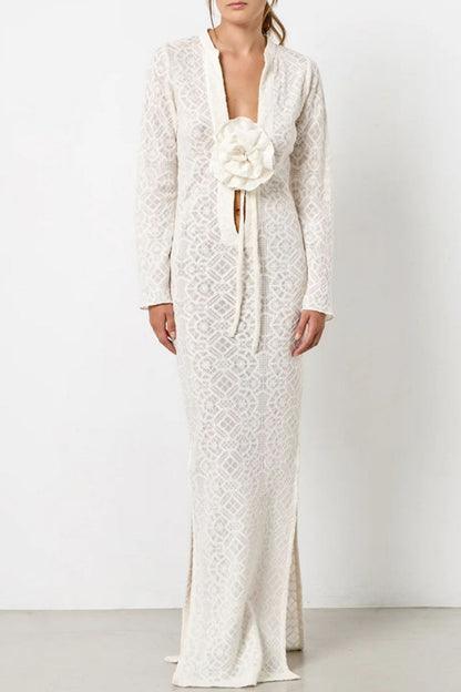 Beautifully Crafted Dress in a Classic Style