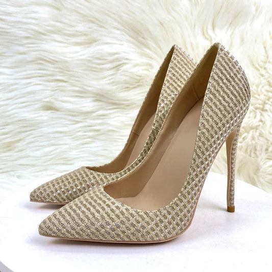 Well Tailored Heels with a Graceful Silhouette