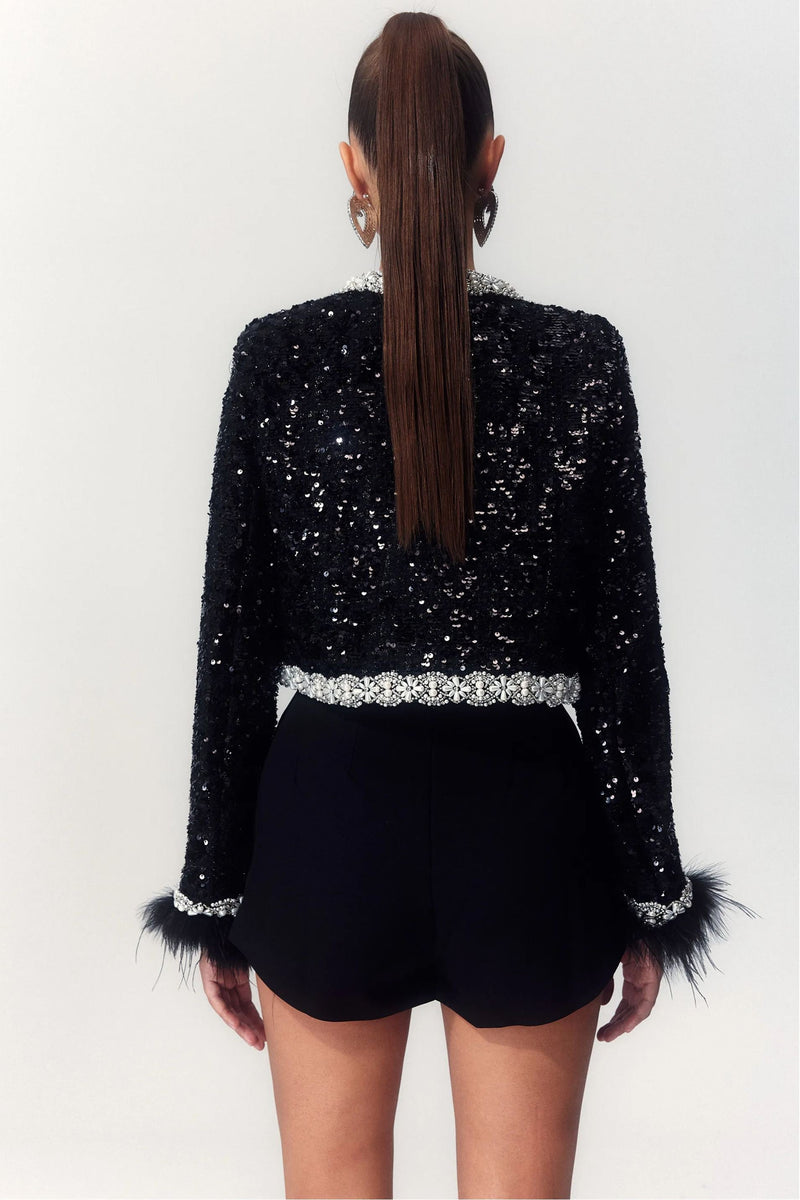 Well Tailored Garment with a Graceful Silhouette