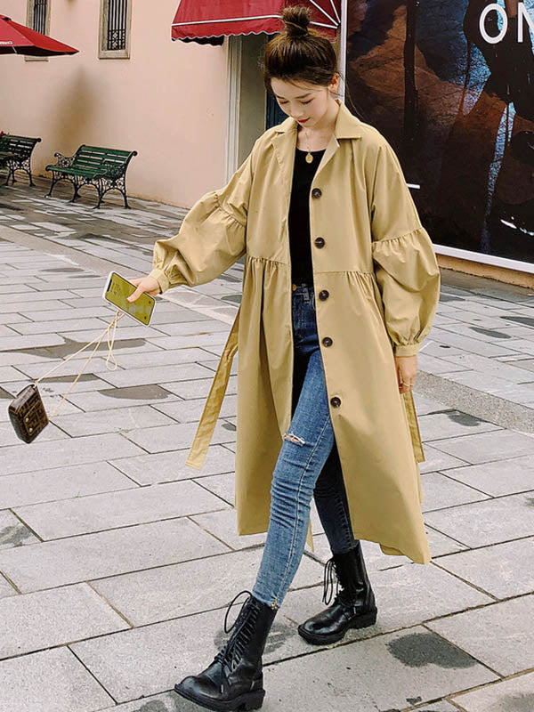 Elegantly Styled Coat for Everyday Wear