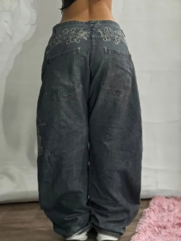 Well Tailored Garment with a Graceful Silhouette