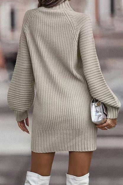 Well Tailored Sweater with a Graceful Silhouette