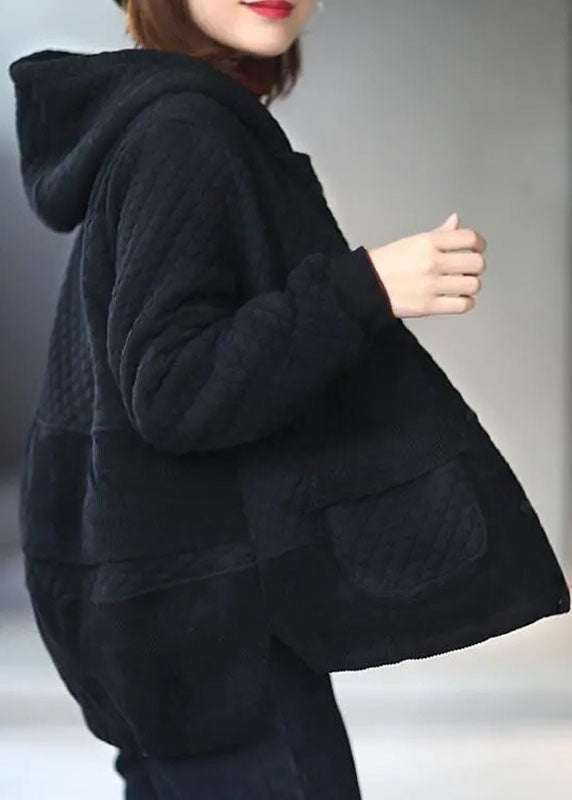 Well Tailored Coat with a Graceful Silhouette