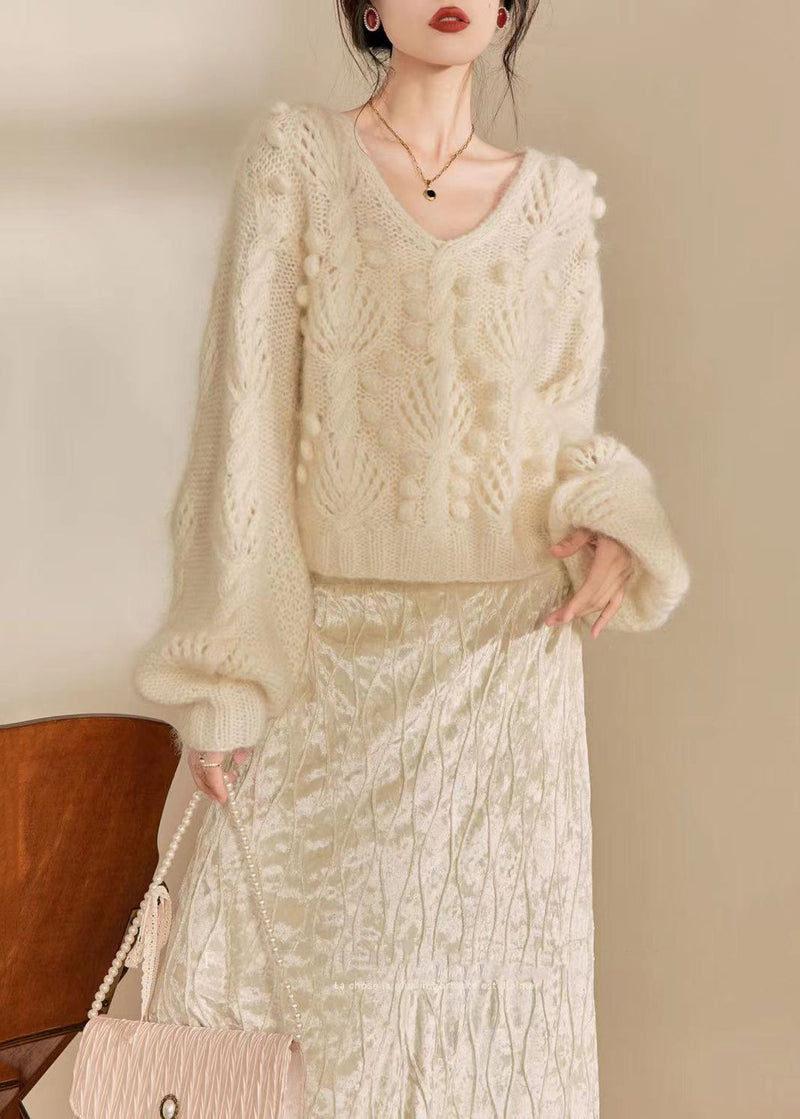 Polished Sweater with an Effortless Classic Look
