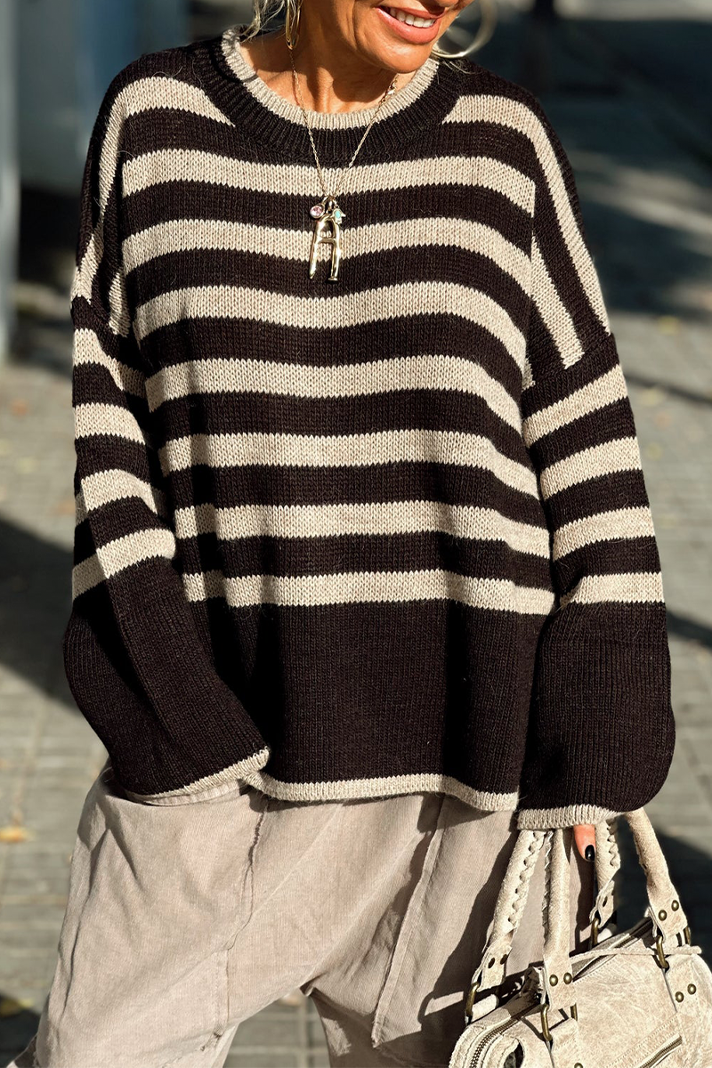 Beautifully Finished Sweater in a Timeless Design