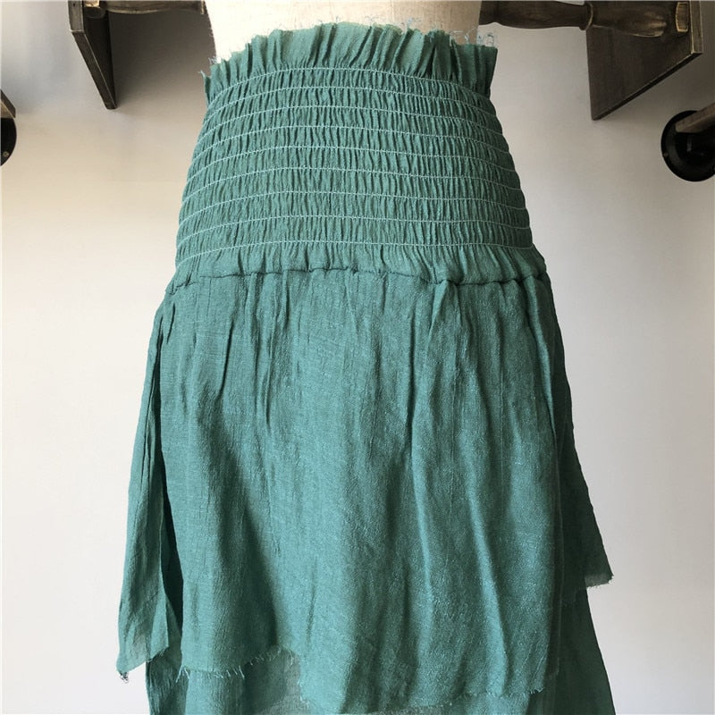 Well Tailored Garment with a Graceful Silhouette