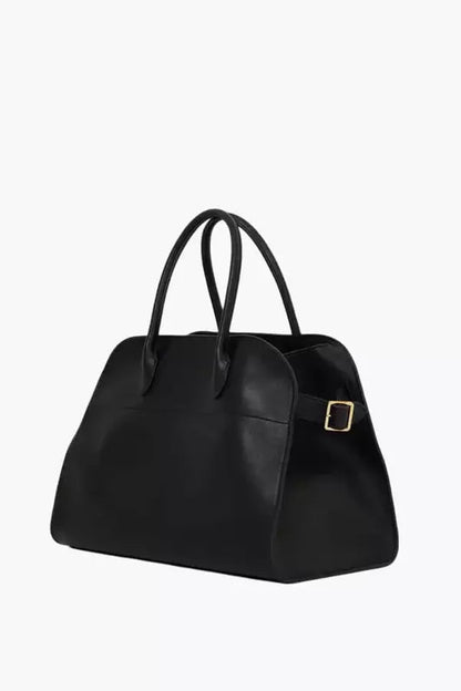 Sophisticated Bag with a Clean Classic Look