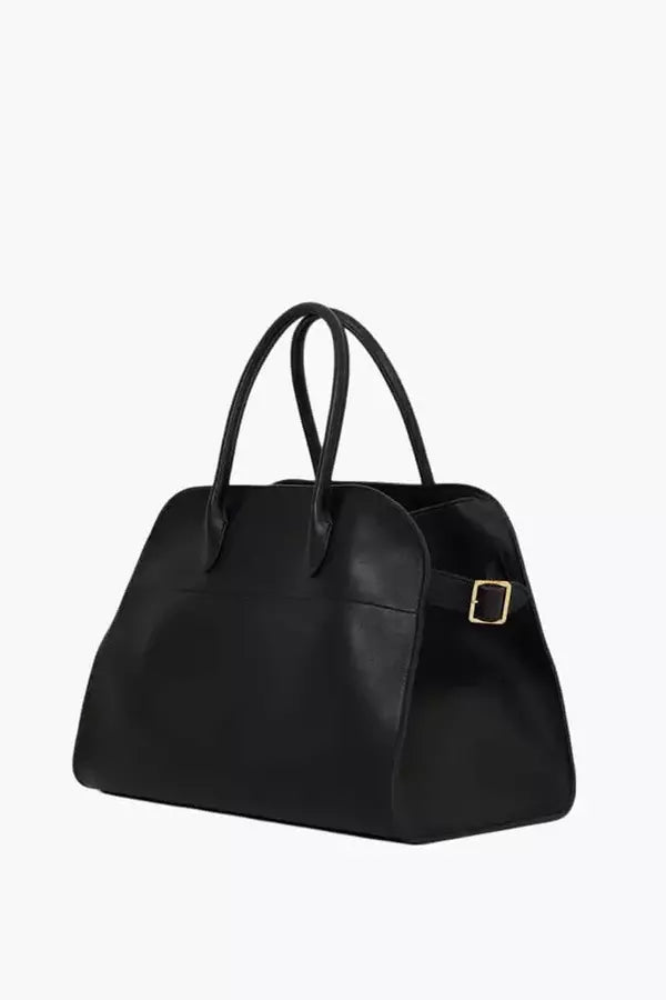 Sophisticated Bag with a Clean Classic Look