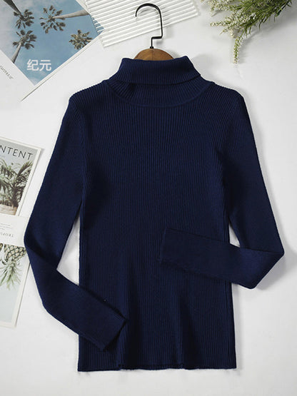 Beautifully Finished Sweater in a Timeless Design