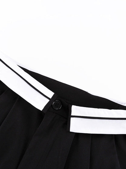 Beautifully Finished Trousers in a Timeless Design
