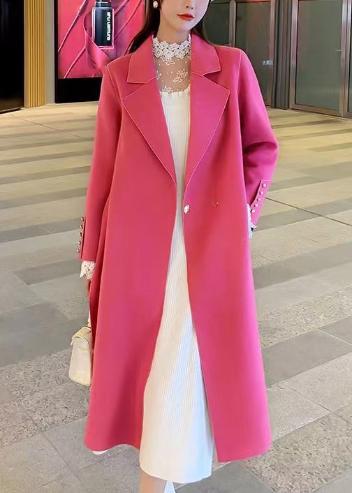 Well Tailored Coat with a Graceful Silhouette