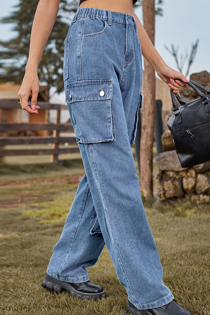 Effortlessly Elegant Garment with a Timeless Design