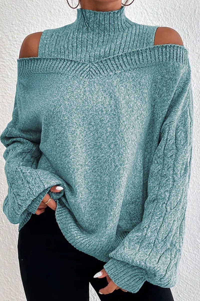 Effortlessly Elegant Sweater with a Timeless Design