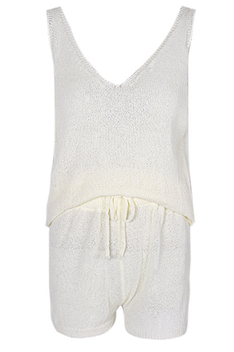 Effortlessly Elegant Garment with a Timeless Design