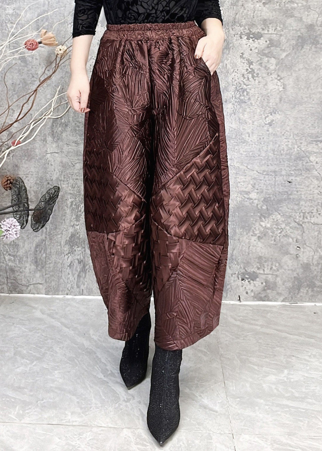 Classic Vintage Pants with a Flattering Fit