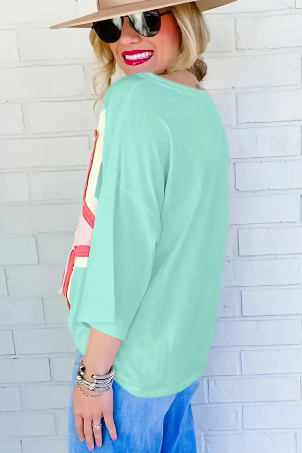 Well Tailored Garment with a Graceful Silhouette
