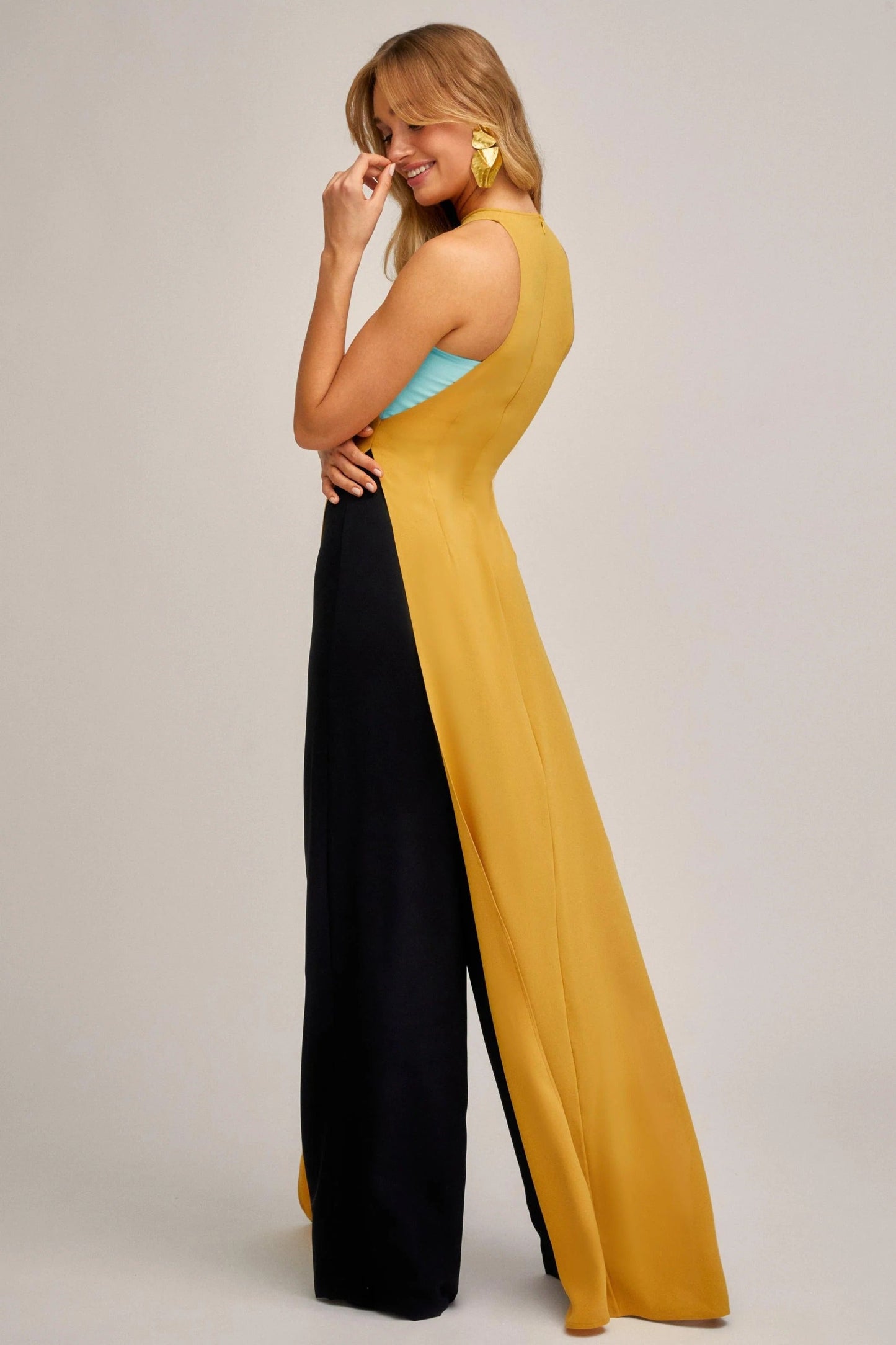 Classic Vintage & Enduringly Stylish Garment