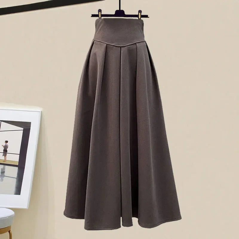 Sophisticated Garment with a Clean Classic Look