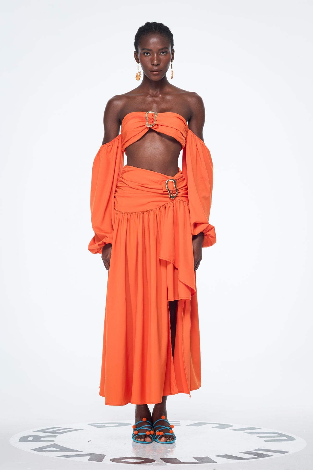 Well Tailored Garment with a Graceful Silhouette