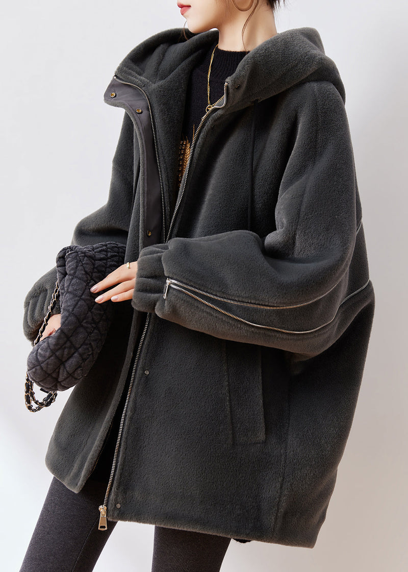 Classic Vintage & Enduringly Stylish Coat