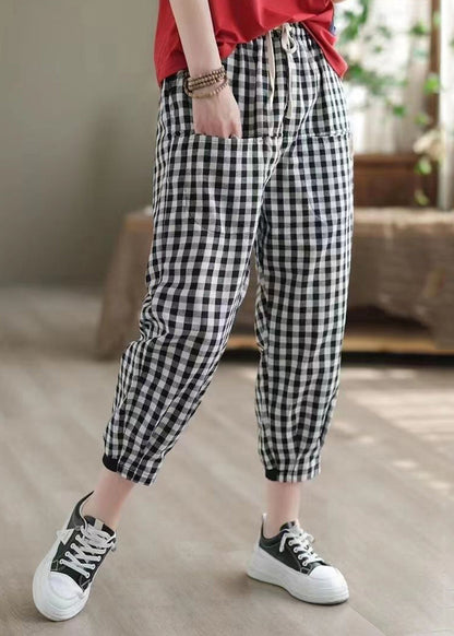 Well Tailored Pants with a Graceful Silhouette