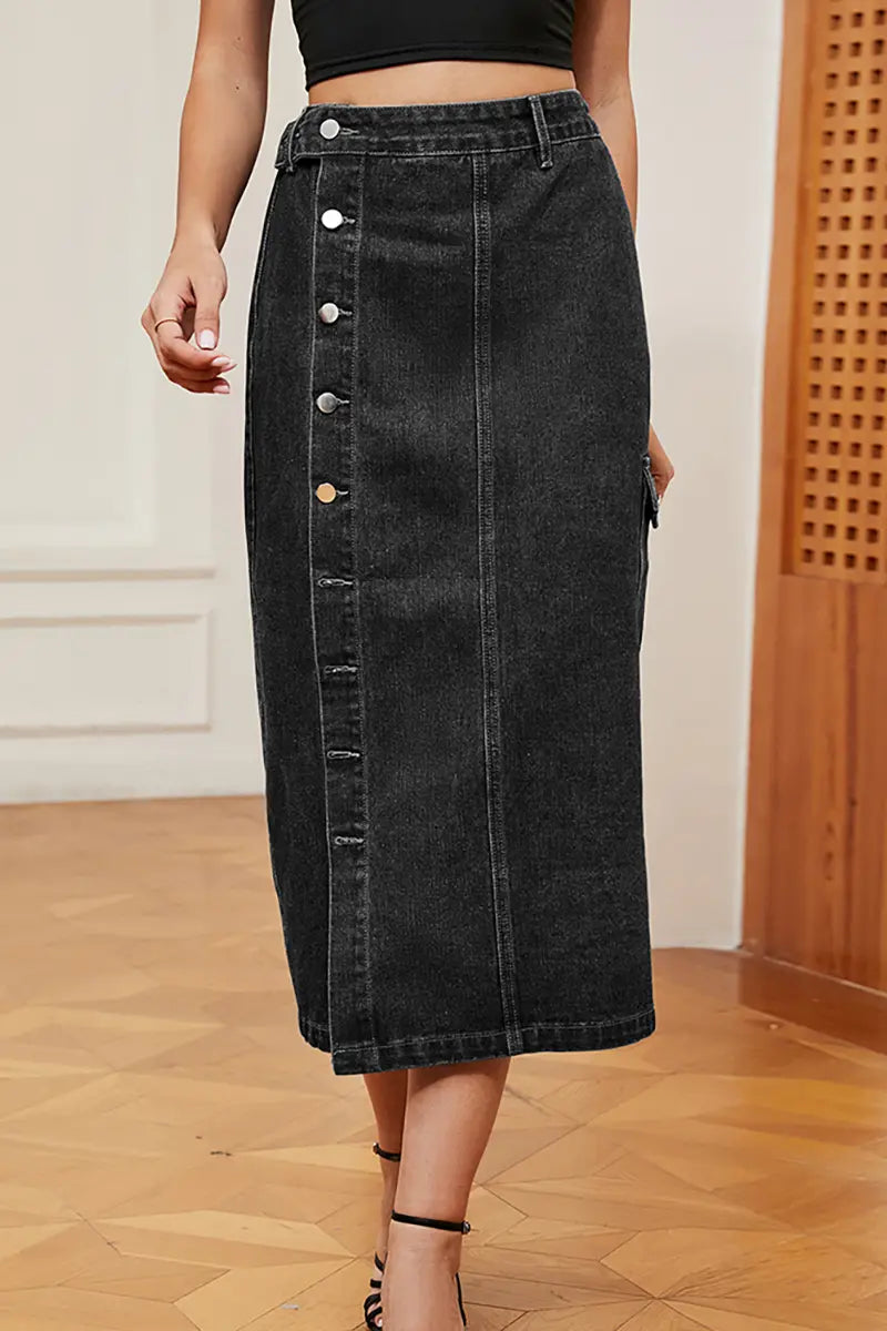 Gracefully Styled Garment for Any Occasion