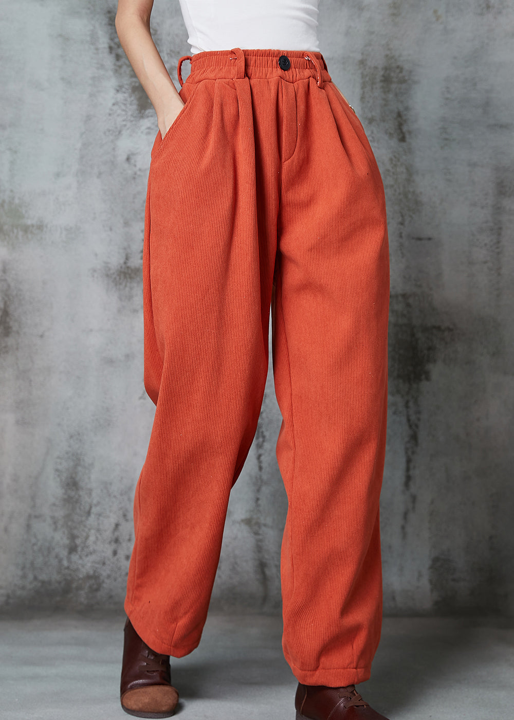 Sophisticated Pants with a Clean Classic Look
