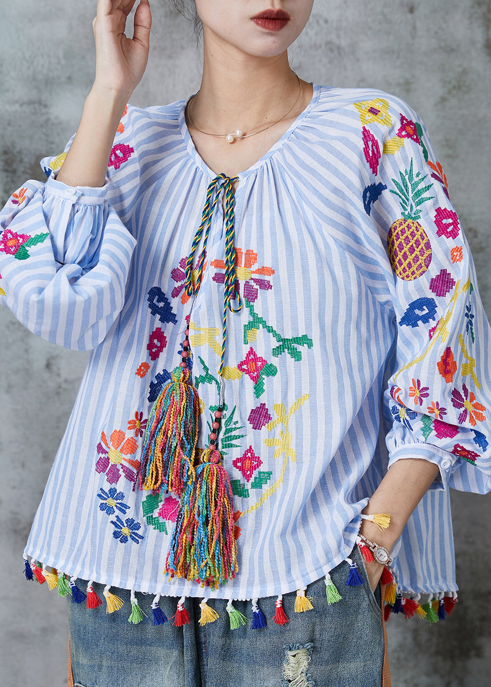 Classic Vintage Shirt with a Flattering Fit