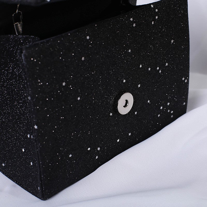 Beautifully Crafted Bag in a Classic Style