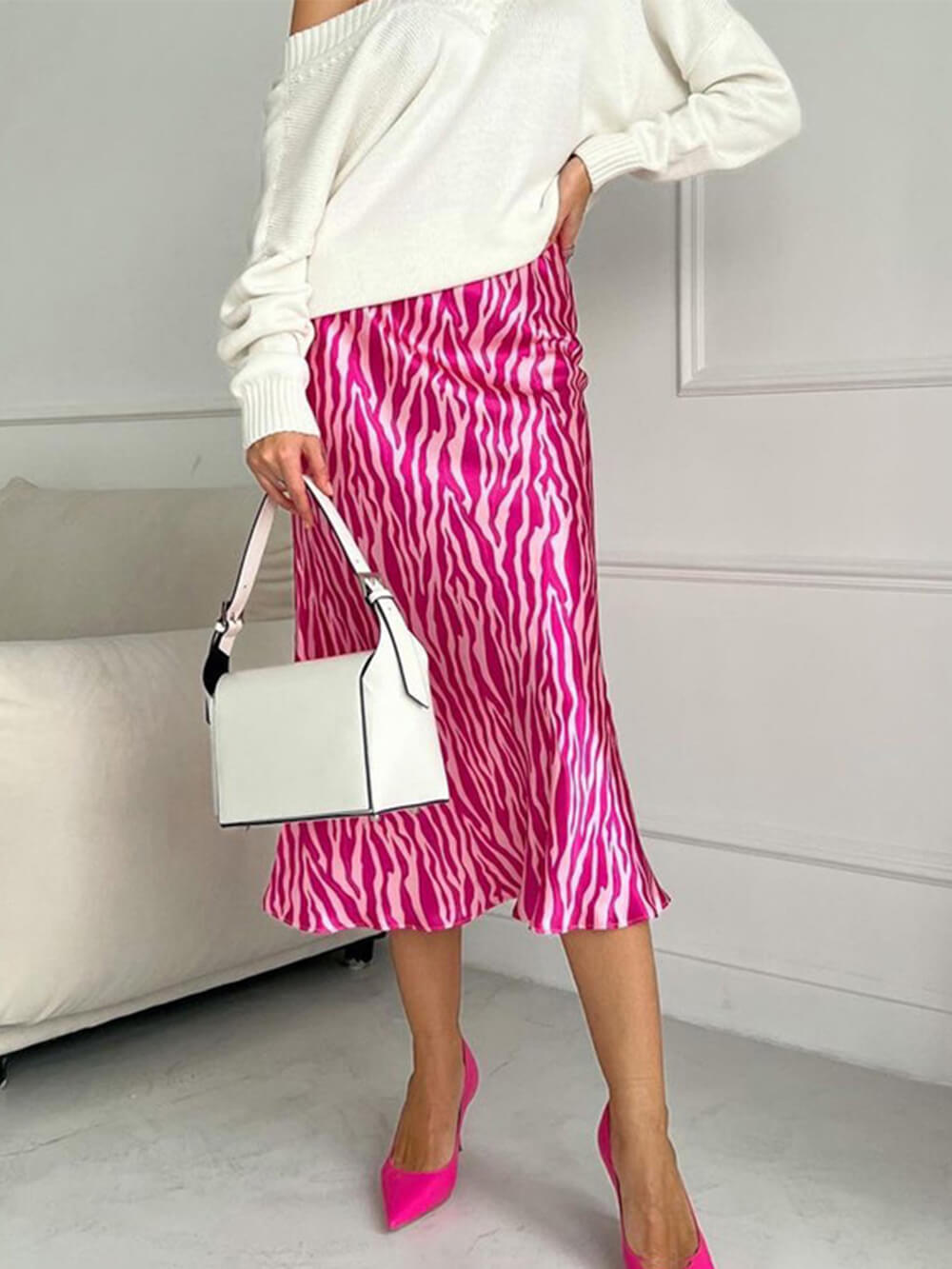 Beautifully Finished Garment in a Timeless Design