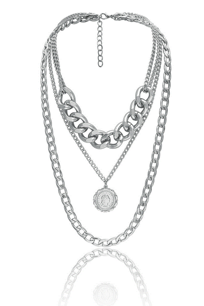 Gracefully Styled Garment for Any Occasion
