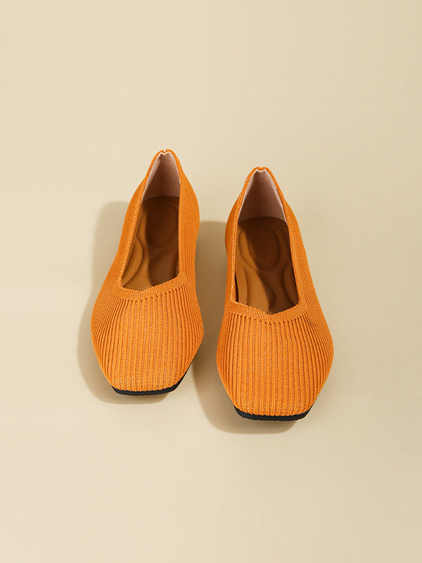 Sophisticated Garment with a Clean Classic Look
