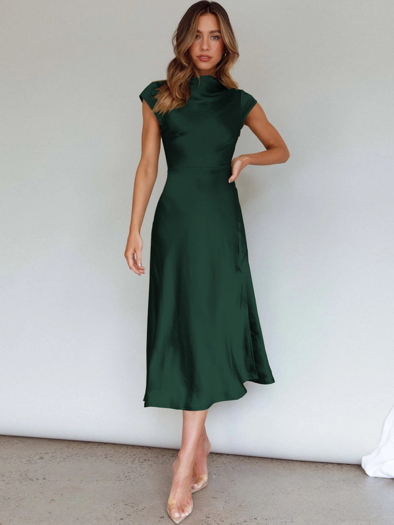 Sophisticated Dress with a Clean Classic Look