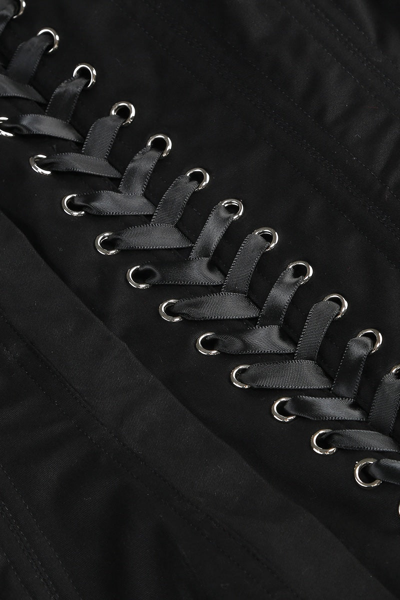 Sophisticated Garment with a Clean Classic Look