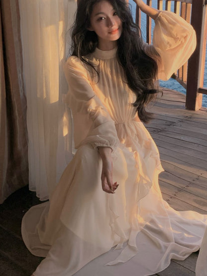 Polished Dress with an Effortless Classic Look