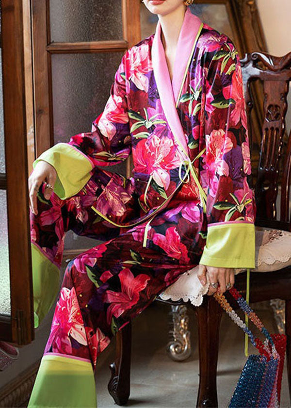 Effortlessly Elegant Garment with a Timeless Design