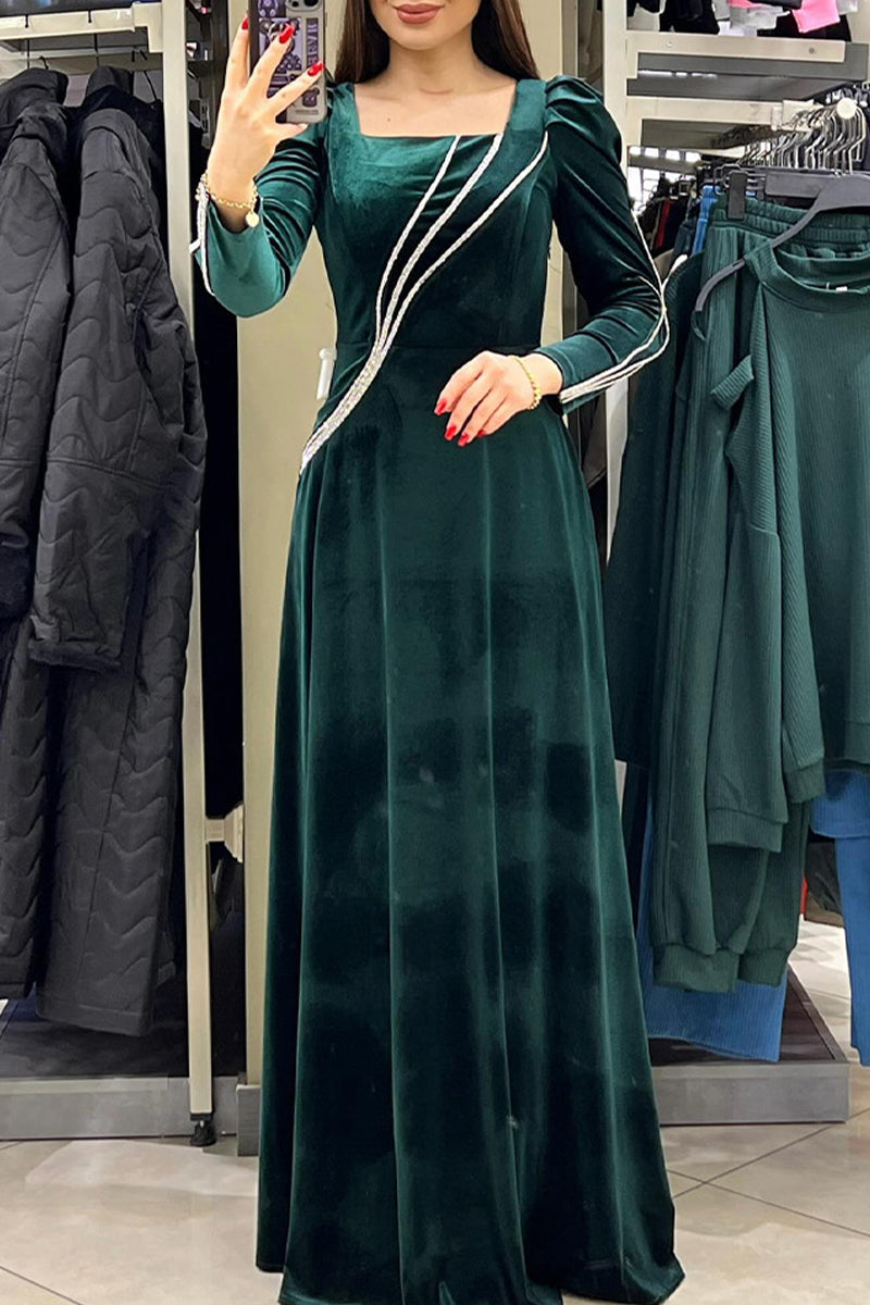 A Vintage Style Dress with Delicate Timeless Details