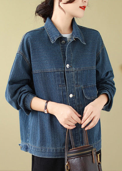 Effortlessly Elegant Coat with a Timeless Design
