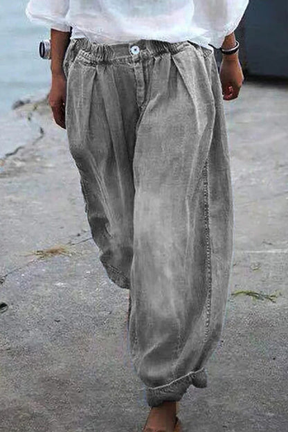 Beautifully Finished Pants in a Timeless Design