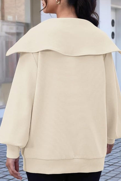 Effortlessly Elegant Jacket with a Timeless Design
