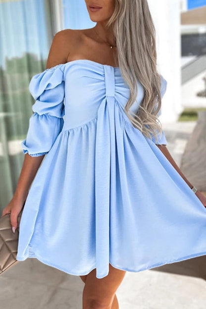 Sophisticated Dress with a Clean Classic Look