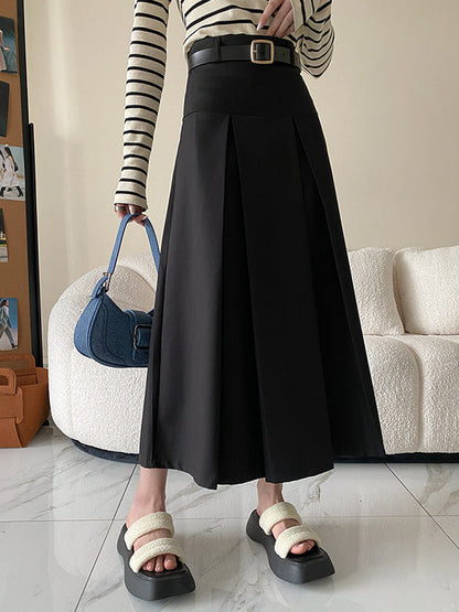 Well Tailored Garment with a Graceful Silhouette
