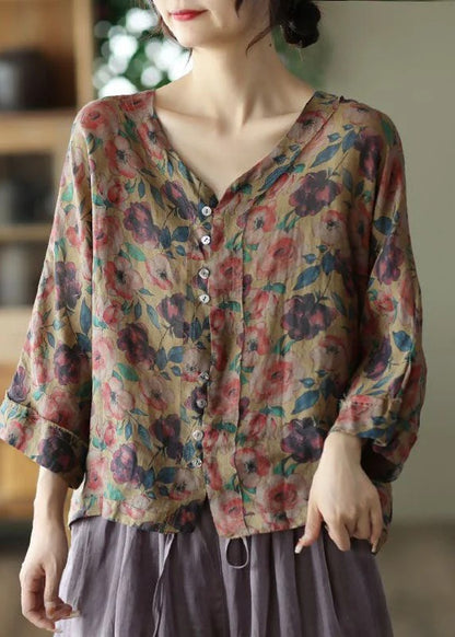 Beautifully Crafted Blouse in a Classic Style